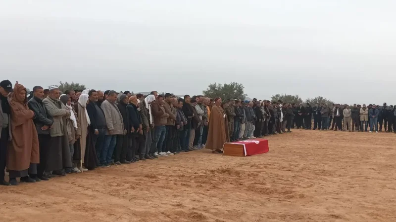 سيدي بوزيد تودّع أحد أبنائها: تشييع مهيب لشهيد الواجب مروان القادري