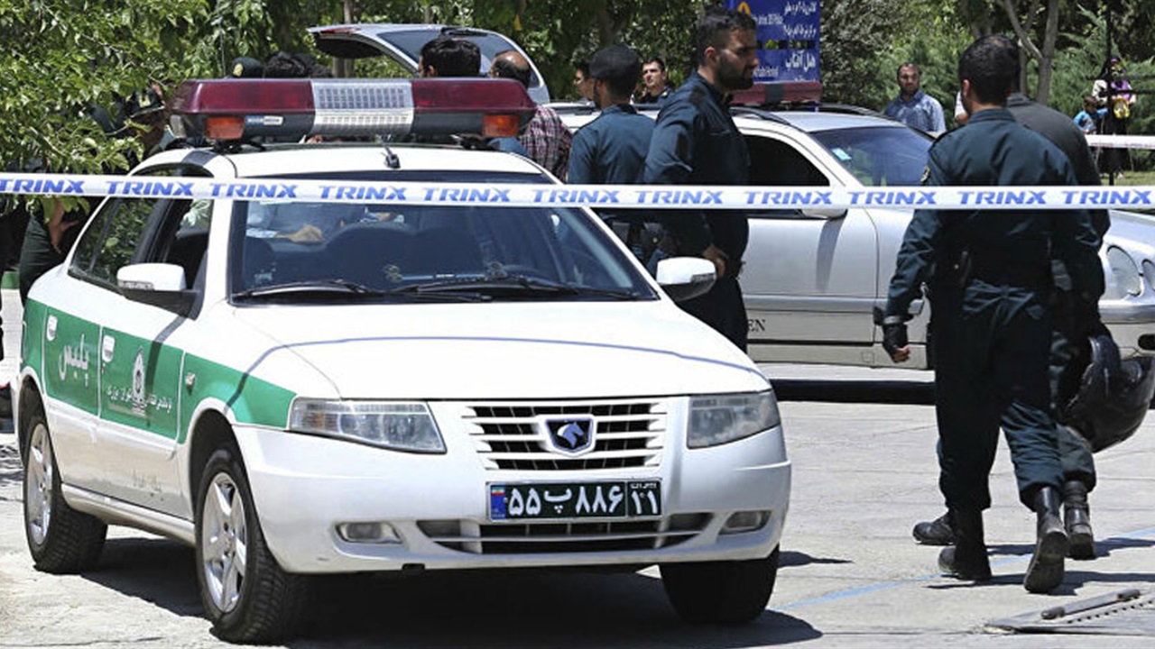 تصاعد العنف في إيران: المتظاهرون يشعلون الشوارع والقمع يزداد