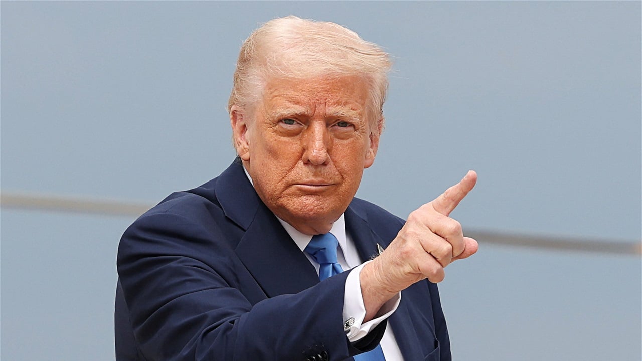 ترامب يفرض رسوماً جمركية 25% على أي دولة تتعامل تجارياً مع إيران… العراق بين الأكثر تأثراً