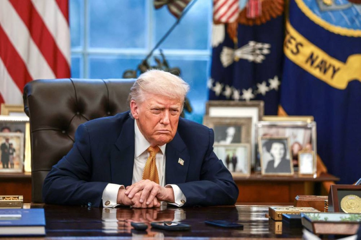 «إنه عالم مجنون»… واشنطن في قبضة سيريالية ترامب