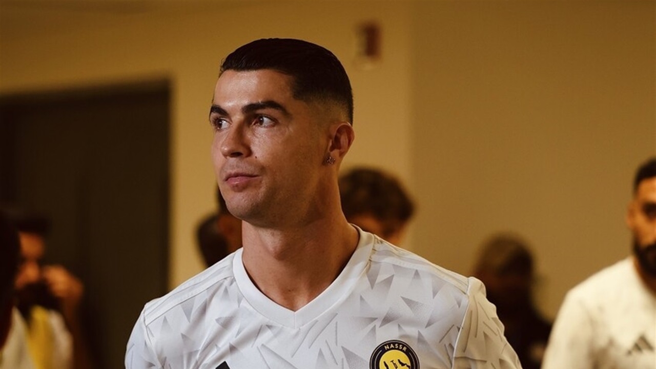 العدّ التنازلي للدون.. تقارير تكشف موعد رحيل رونالدو عن النصر ونهاية أسطورة كروية تلوح في الأفق