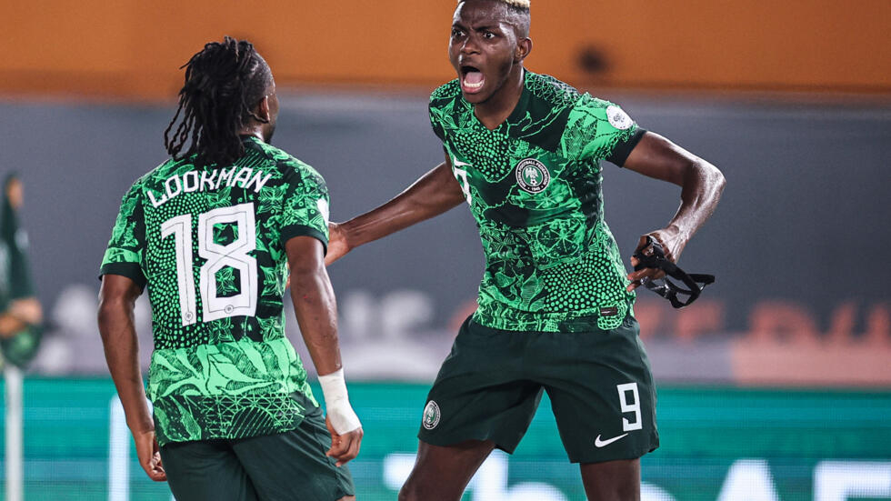 نيجيريا تفوز على أنغولا بهدف لوكمان وتبلغ قبل النهائي في كأس الأمم الأفريقية