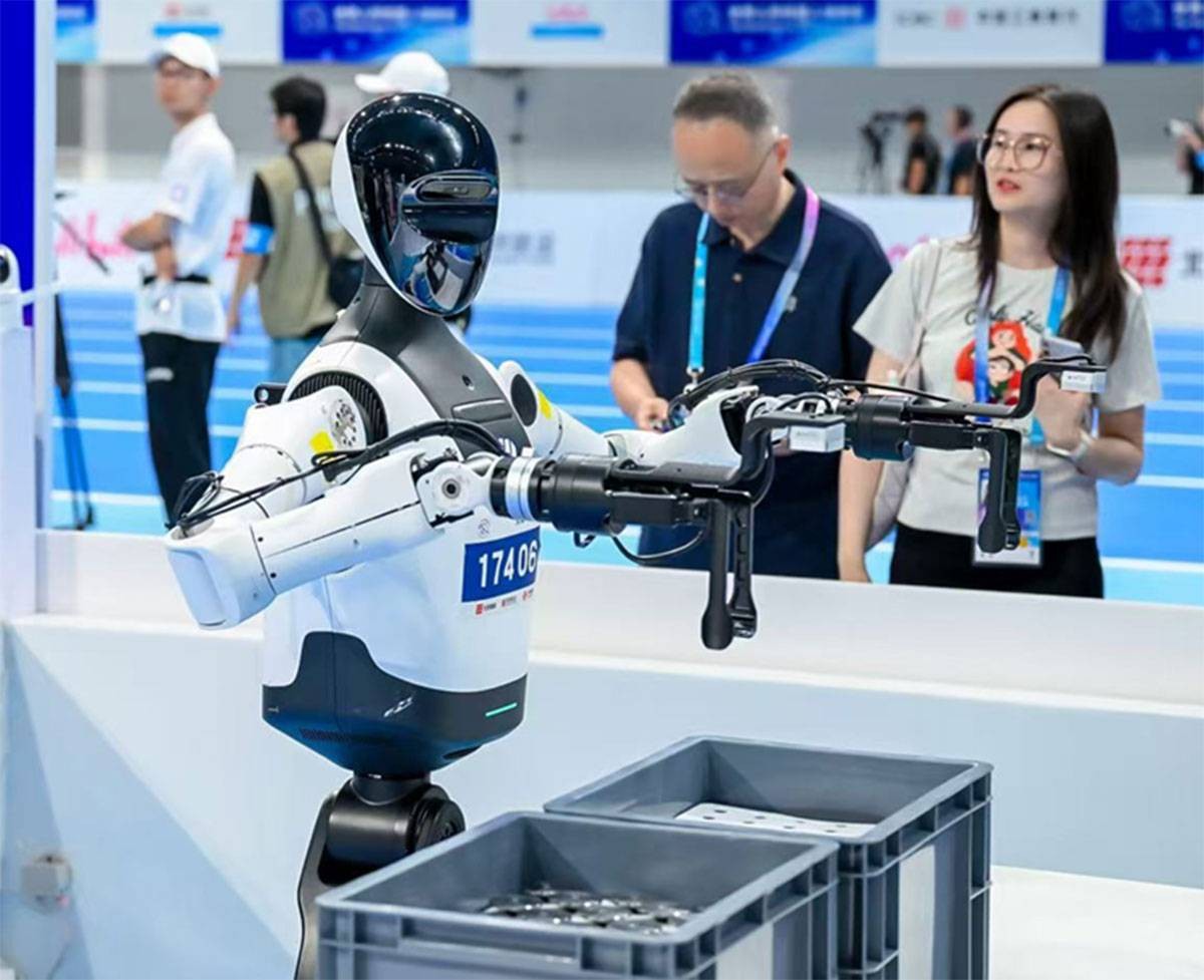 من “عيون الروبوتات” إلى المليارات… مهندس صيني يقود ثورة الرؤية ثلاثية الأبعاد