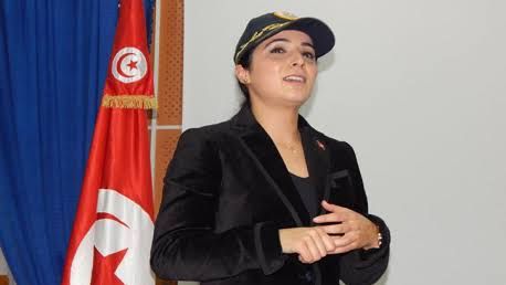 إيقاف ألفة الحامدي بمطار تونس قرطاج… وتنفيذ حكم بالسجن مع النفاذ العاجل