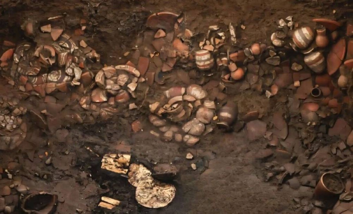 مقبرة الذهب في برزخ أمريكا الوسطى: نافذة على حياة النخبة قبل ألف عام