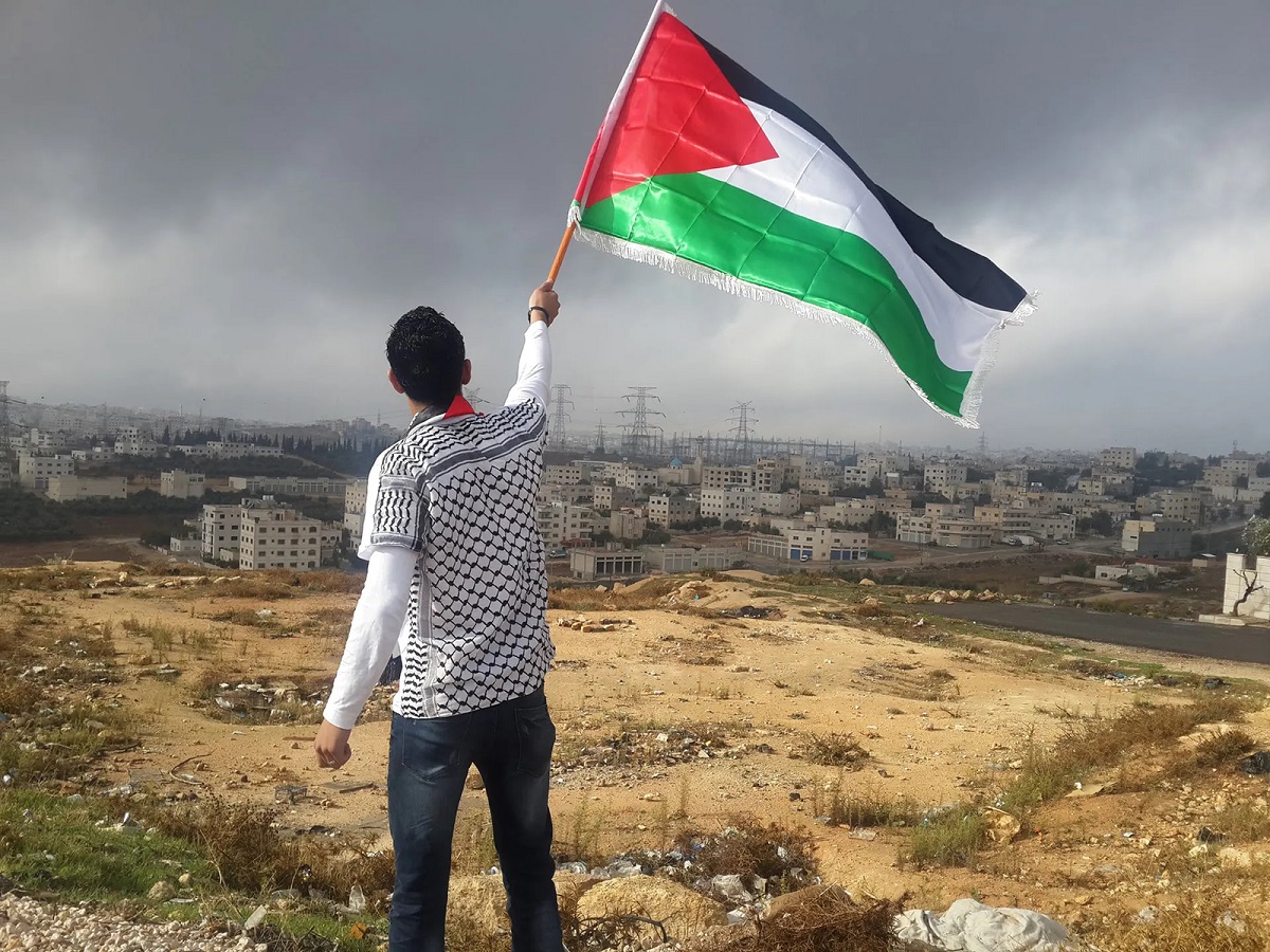 أيرلندا تعلن اعترافها بدولة فلسطين