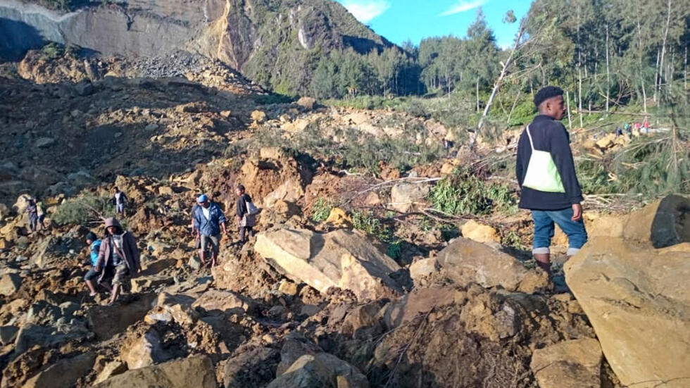 كارثة في بابوا غينيا الجديدة: أكثر من ألف شخص دفنوا حياً تحت انزلاق التربة