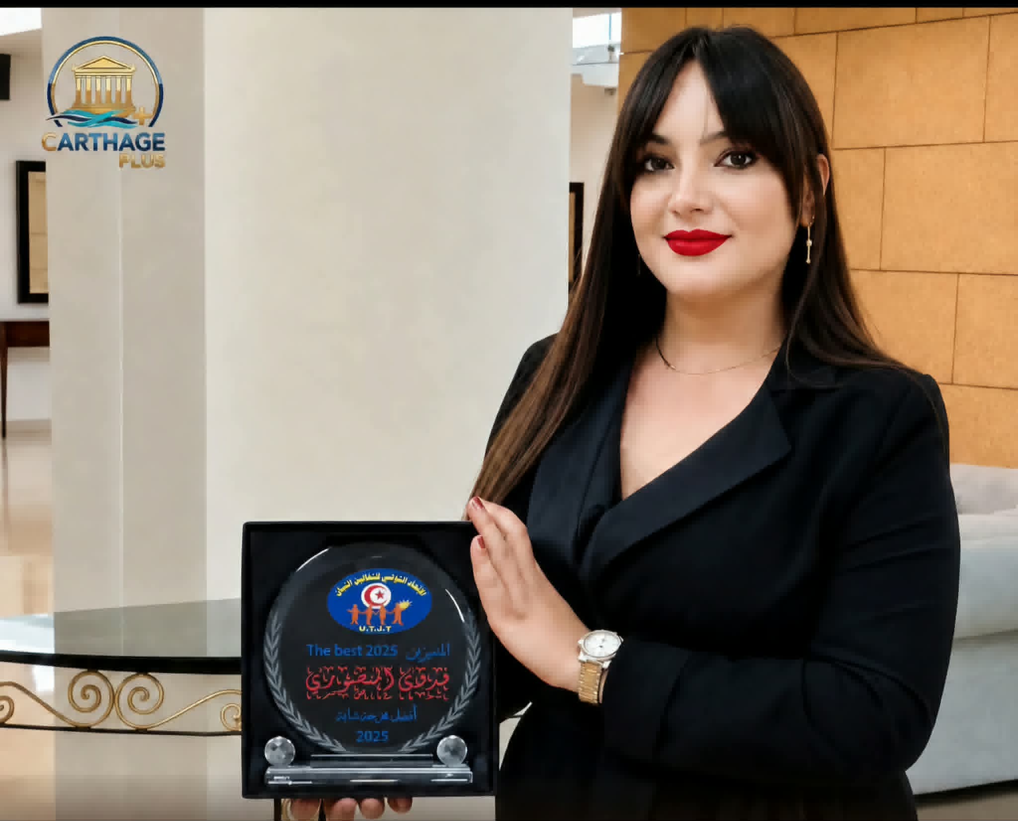 فدوى المنصوري تخطف جائزة أفضل مخرجة شابة وتفرض اسمها بقوة