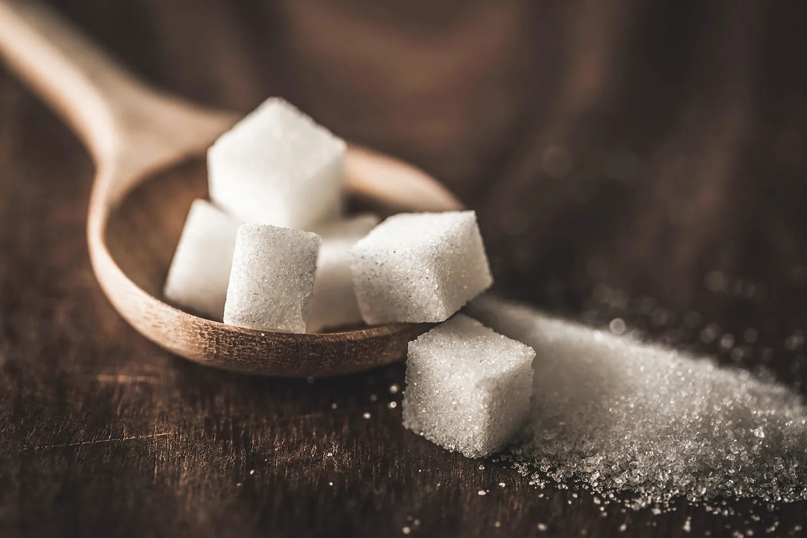 السكر المضاف في الأطعمة المصنعة يشكل خطرًا على صحتنا