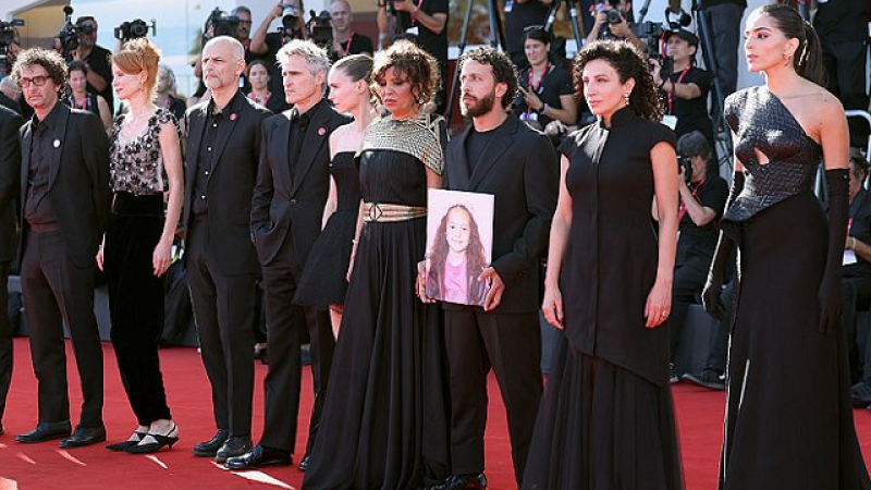 "صوت هند رجب" يُضيء مهرجان البندقية بست جوائز ويحتفل بالقضية الفلسطينية