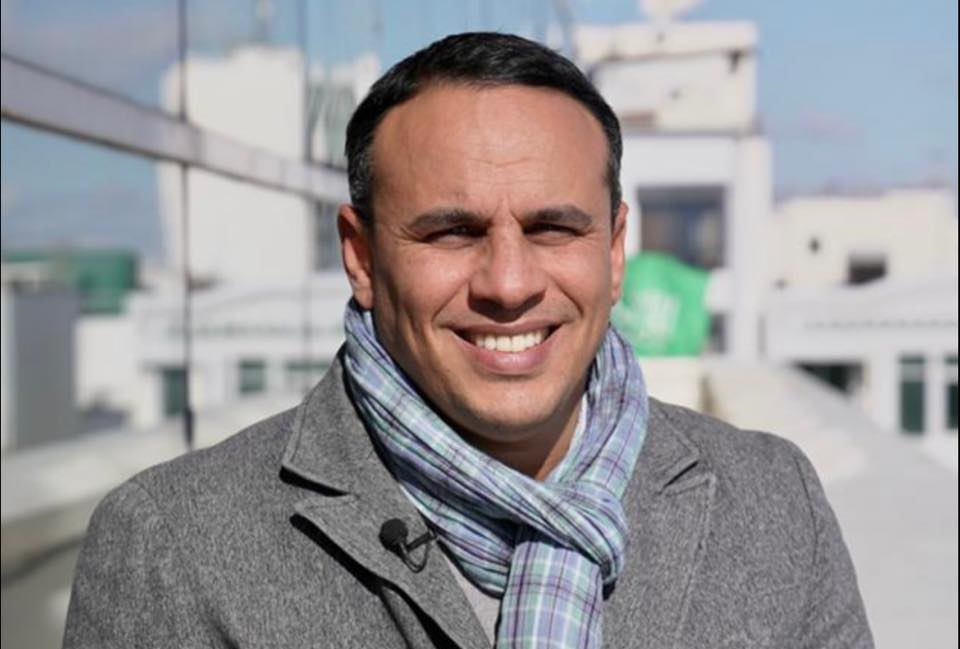 صحفي تونسي يستقيل من بي بي سي بسبب تضليلها لواقع الحرب في غزة