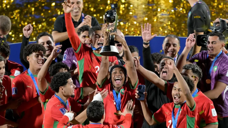 أسود الأطلس الشبان يصنعون المجد… المغرب يُسقط الأرجنتين ويتوّج بطلاً للعالم!