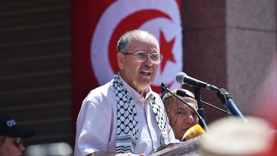 الطبوبي يلوّح بإضراب عام: “كلّ شيء مطروح” دفاعًا عن الحق النقابي والحوار الاجتماعي