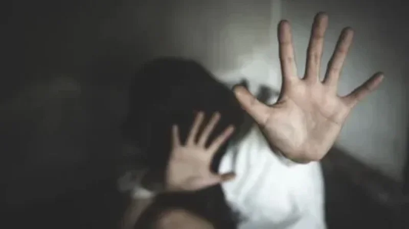 رعب داخل منزل بسيدي حسين: تحرير فتاتين بعد احتجاز وتعذيب واغتصاب إحداهما