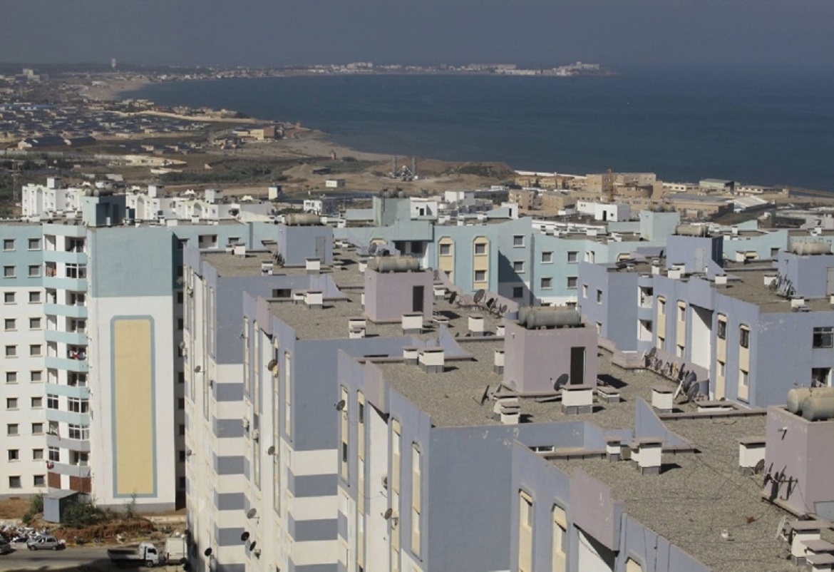 الجزائر تفرض أول ضريبة على الثروة والعقارات