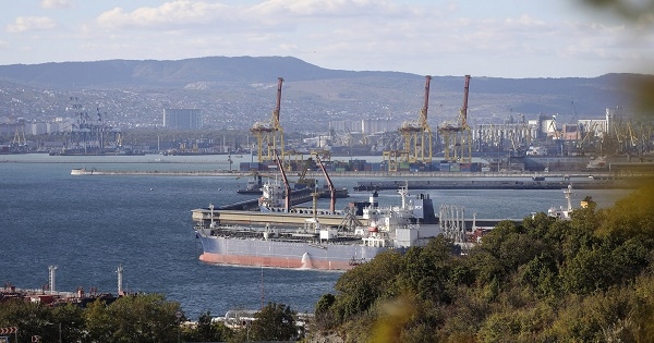 إرتفاع واردات تونس من المنتجات النفطية الروسية