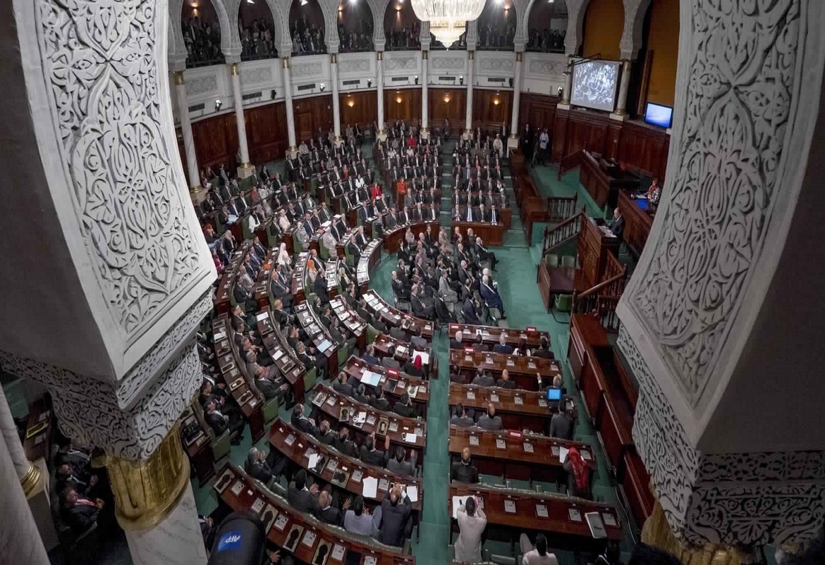 المصادقة على مشروع قانون يتعلق بالموافقة على اتفاقية قرض بين تونس والمؤسسة الاسبانية للقروض