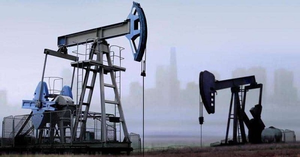 تراجع النفط مع انحسار المخاوف من أزمة في الإمدادات