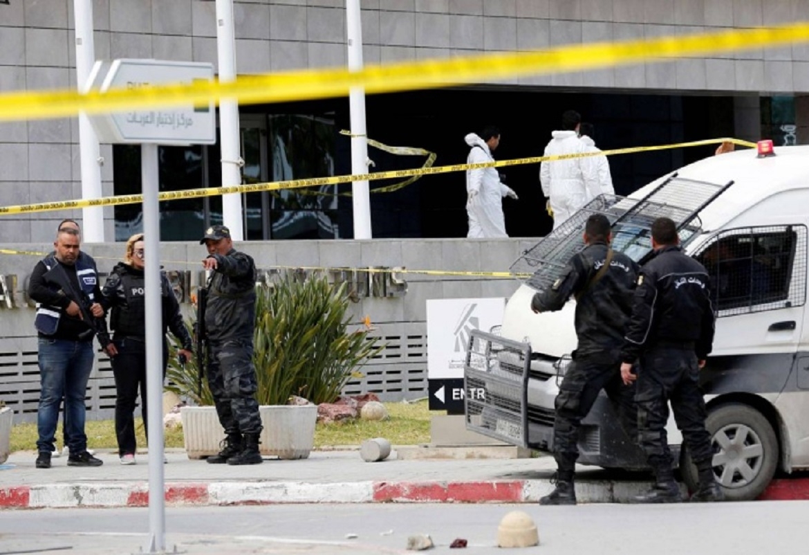الأزمة السياسية في تونس تفتح الباب لعودة التفجيرات الانتحارية