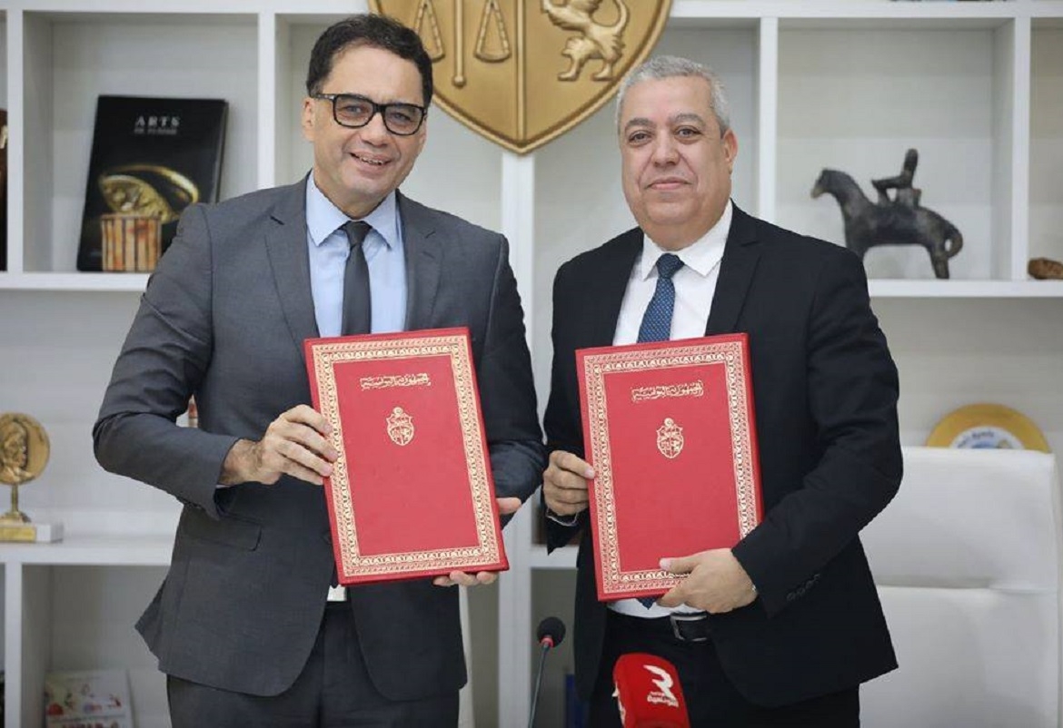 إمضاء اتفاقية تعاون وشراكة بين وزارة الشؤون الثقافية ومؤسسة الإذاعة التونسية