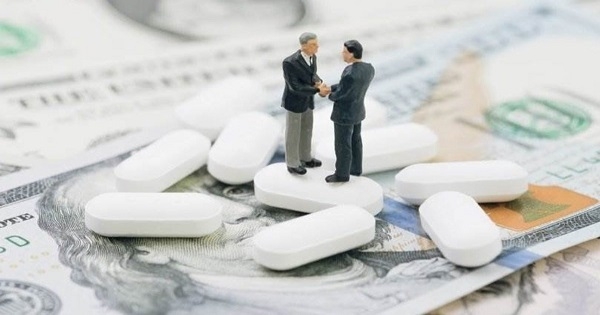 الكشف عن أسباب مغادرة 3 شركات أدوية عالمية لتونس