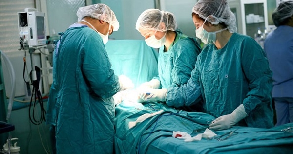 سوسة : إجراء أول عملية زرع قلب في مستشفى سهلول