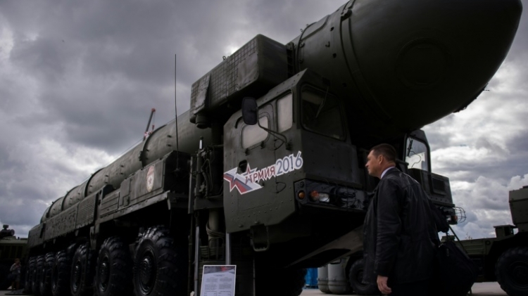 روسيا تجري تجارب على صواريخ بالستية وسط توترات مع الغرب