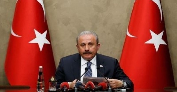رئيس البرلمان التركي : حل مجلس النواب التونسي خرق صارخ للقانون و المبادئ الديمقراطية