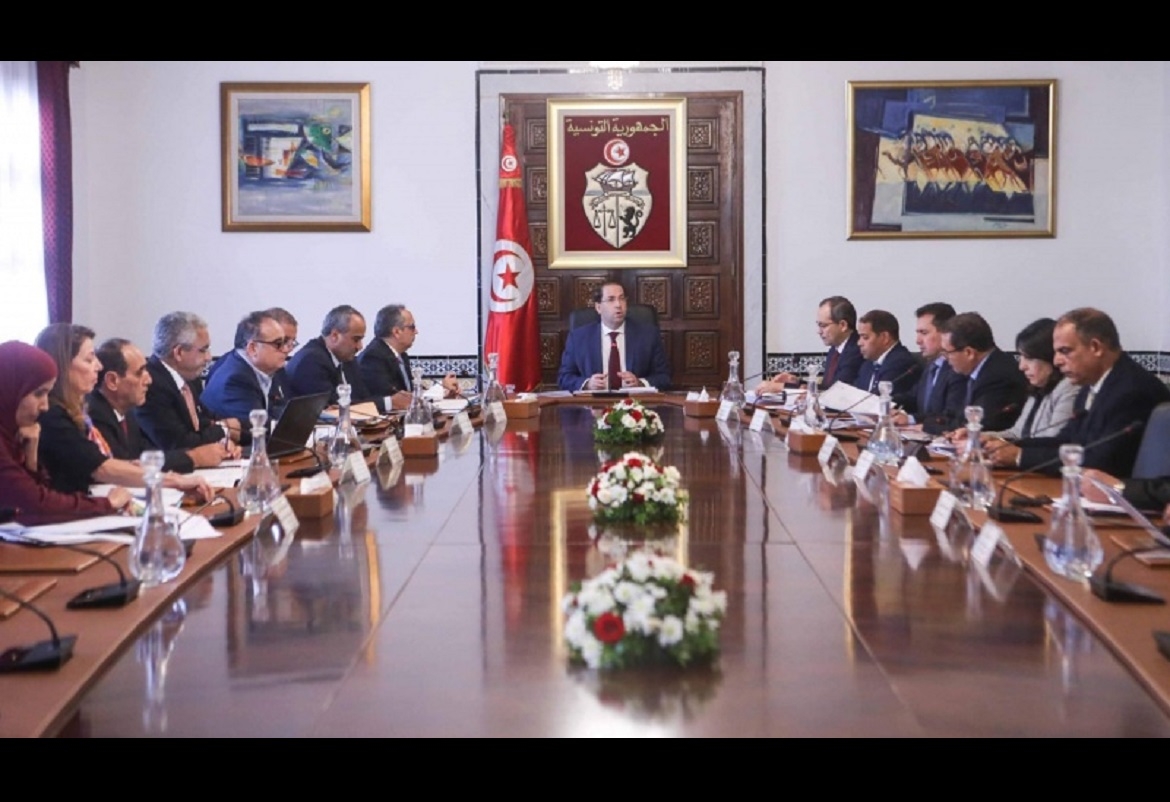 حكومة تونسية جديدة بميزانية يوسف الشاهد