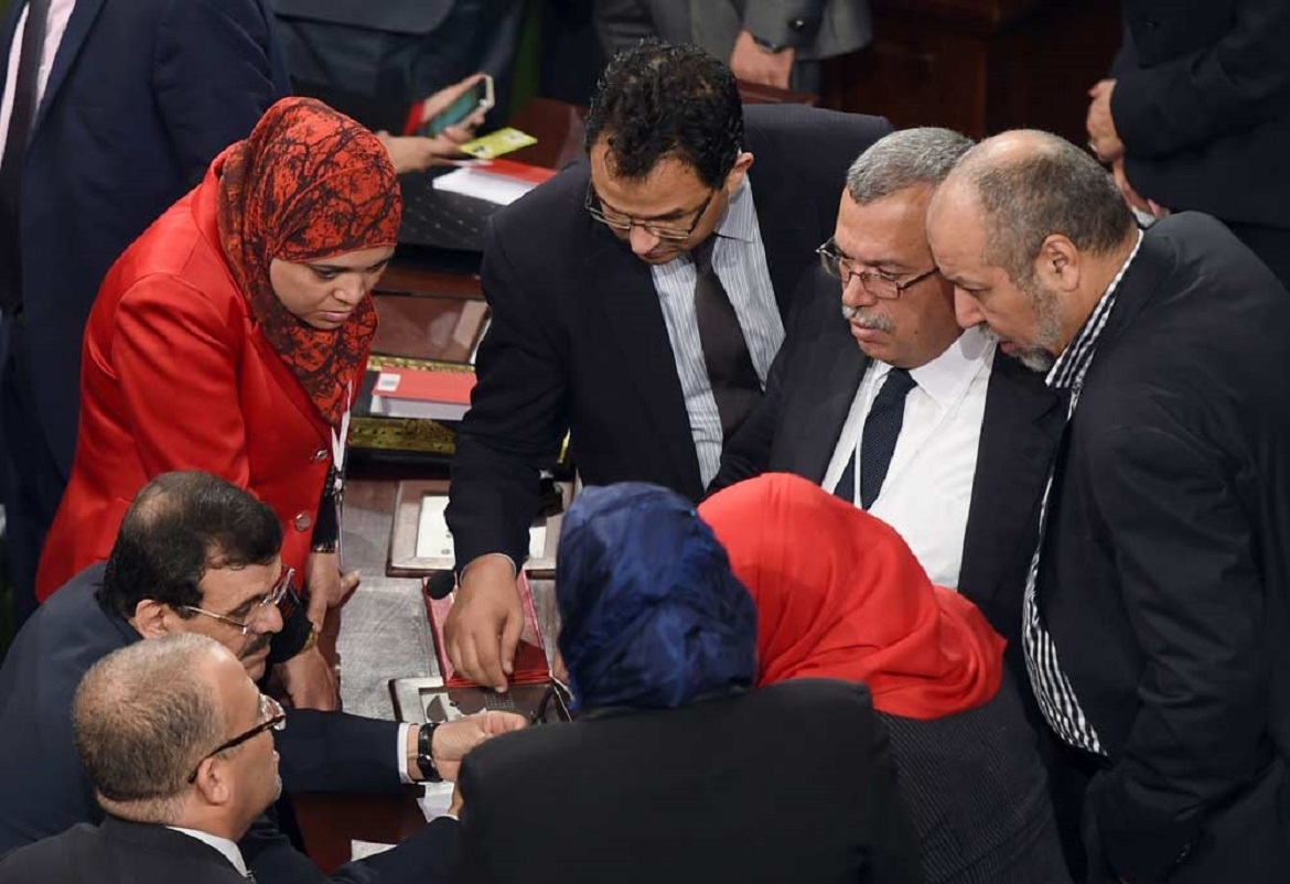 السيطرة على البرلمان تعزز تحكم النهضة في المشهد السياسي التونسي