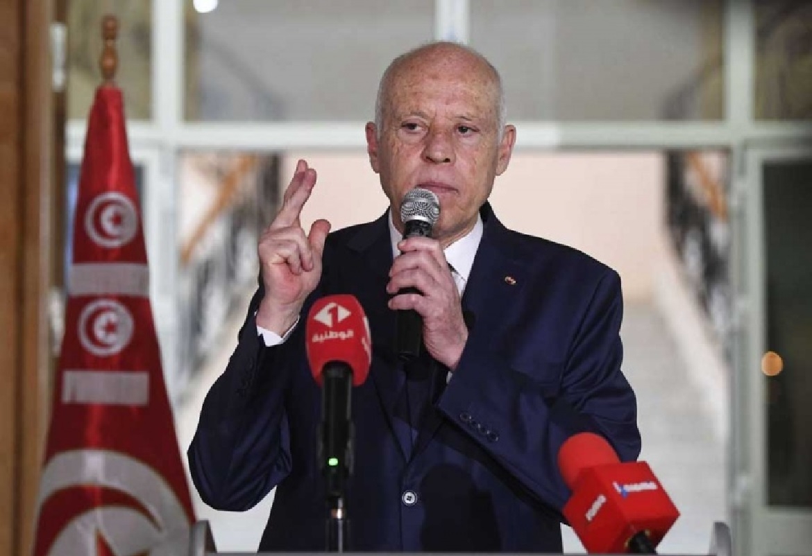 الرئيس التونسي يحسم الجدل بقوة: لا عودة إلى ما قبل 25 جويلية
