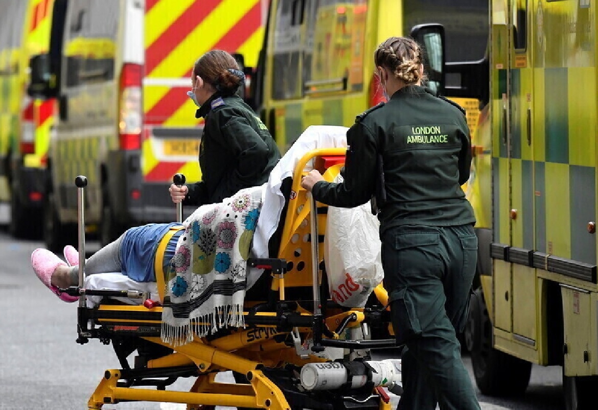 بريطانيا: مليون إصابة بكورونا خلال أسبوع