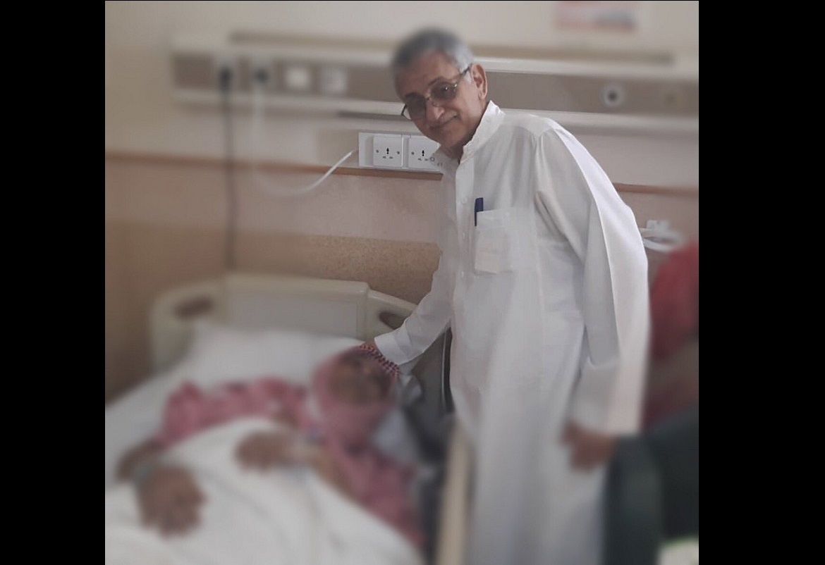 موسيقار سعودي شهير يرقد في المستشفى ويعاني من الوحدة والإهمال