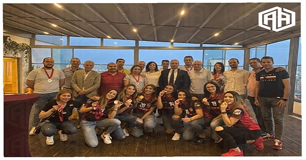 كبريات كرة الطائرة: الجامعة تتجاهل والتحالف من أجل النادي الافريقي يكرّم