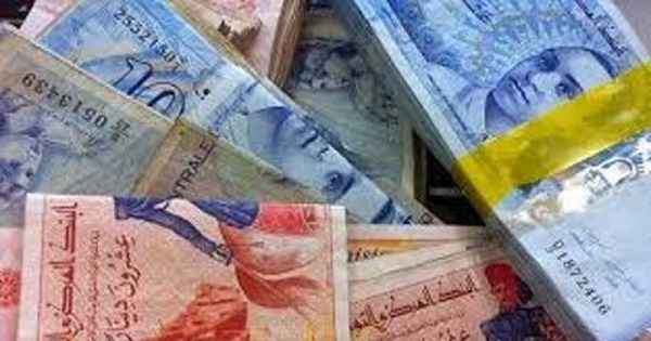 متحيل يلهف 3000 دينار من عطار 