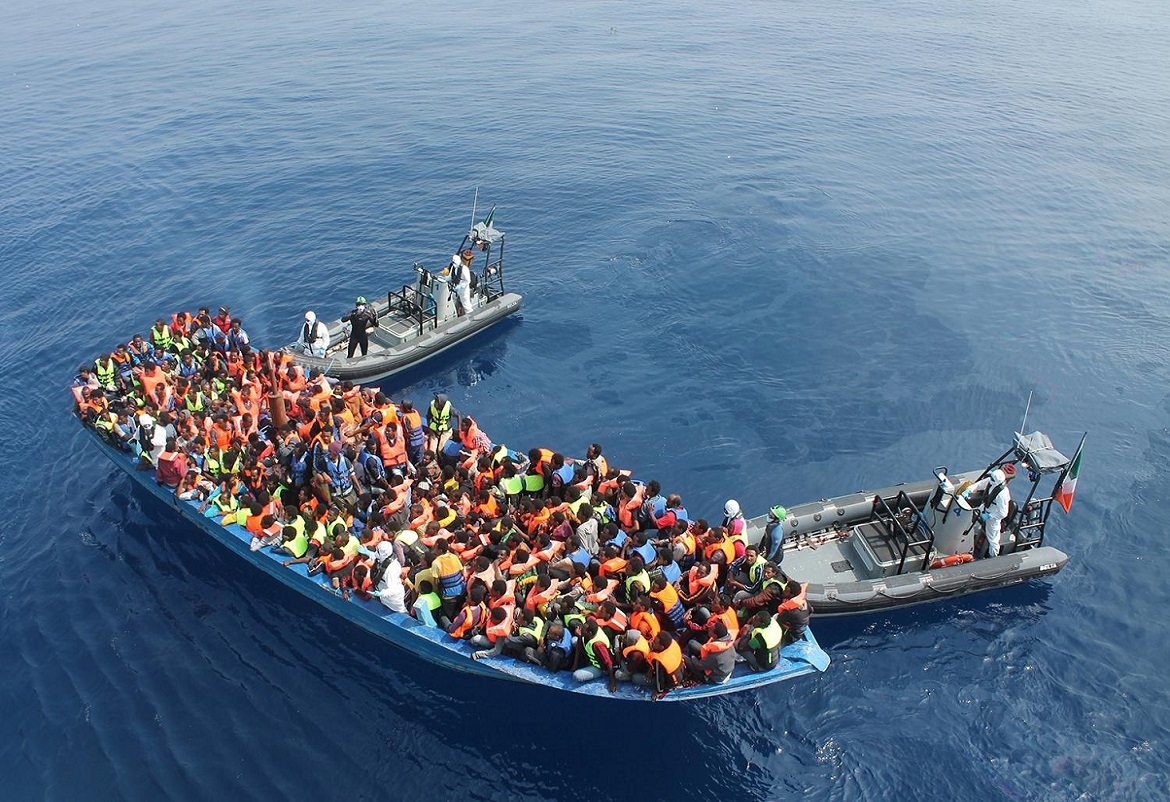 تواصل تدفق المهاجرين التونسيين على السواحل الإيطالية