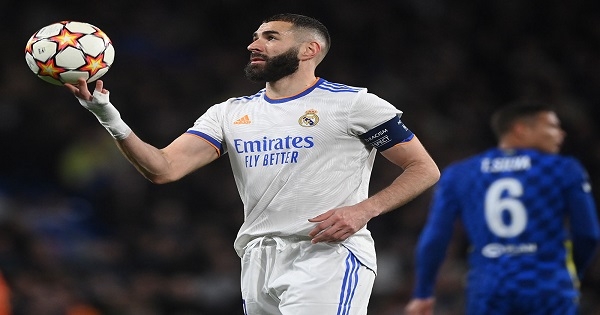 بن زيمة يعادل إنجازاً لرونالدو بدوري الأبطال