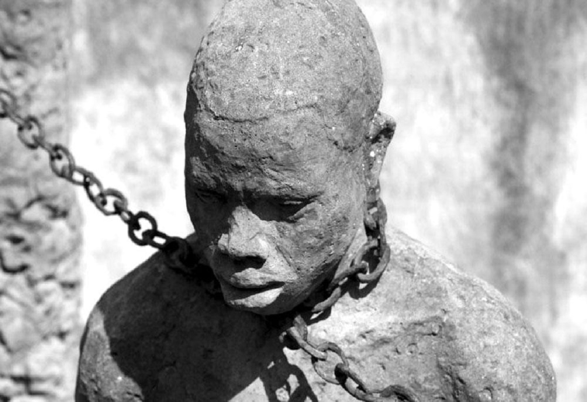 في مثل هذا اليوم قبل 174 عاما : تونس تلغي الرق و العبودية
