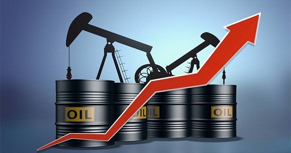 النفط يقفز أكثر من 6 دولارات