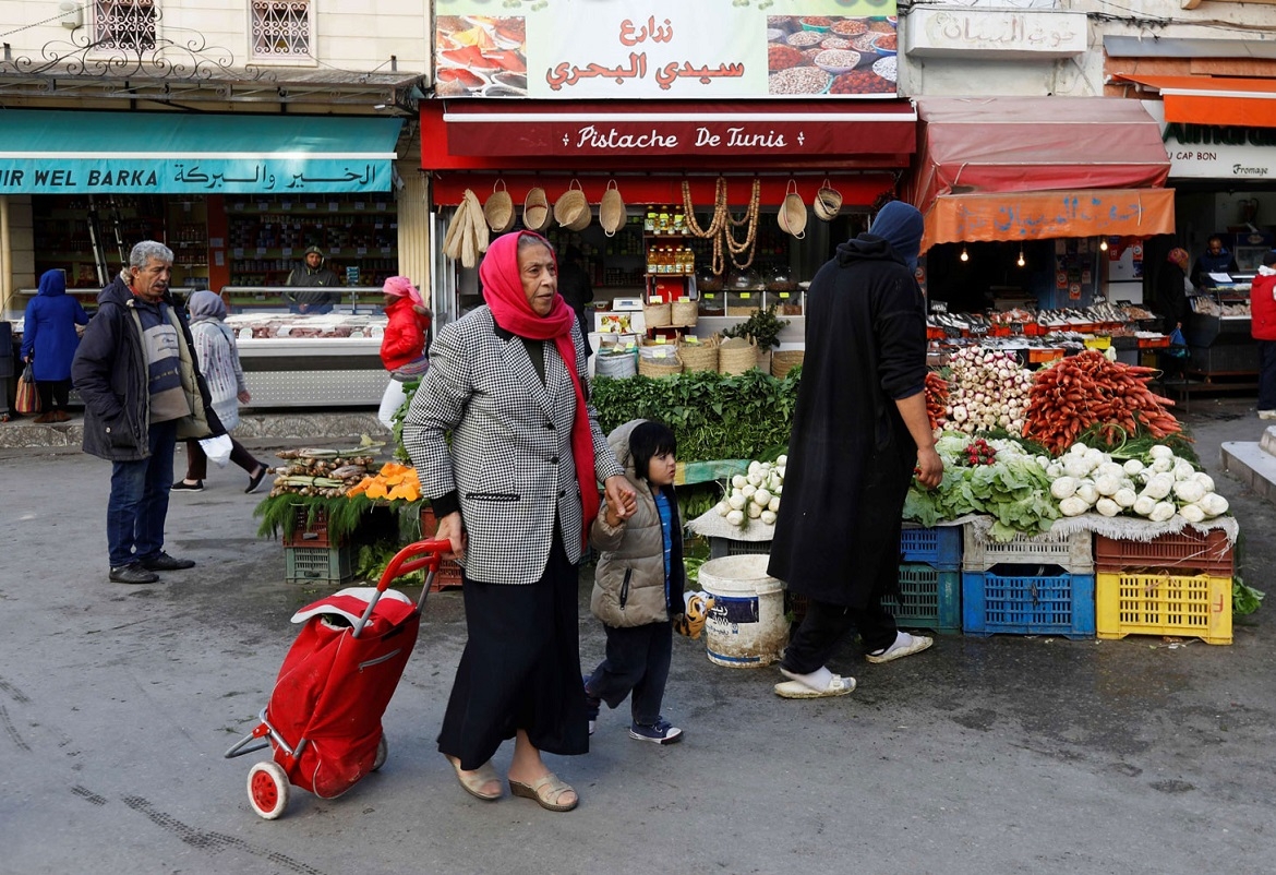 المركزي التونسي يحذر من انعكاسات انسداد آفاق التمويل على الاقتصاد