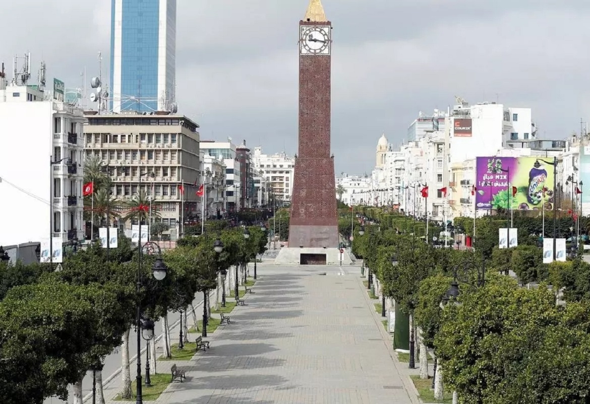 بريطانيا تمنع مواطنيها من السفر إلى تونس