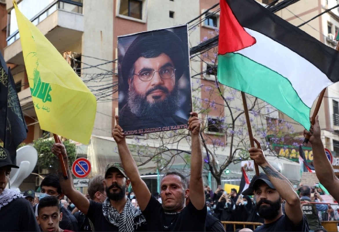 اشتباكات بيروت صراع بقاء للزعامات أكثر منها مواجهة بين أحزاب