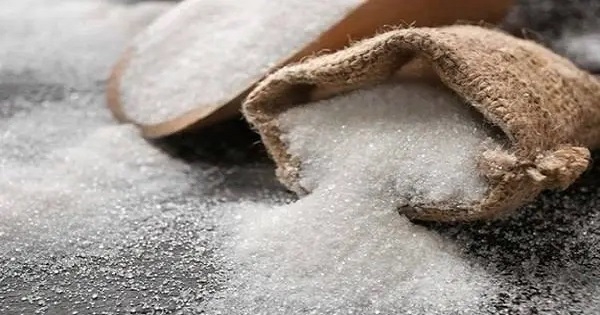 الجزائر تصدر 50 ألف طن من السكر إلى تونس
