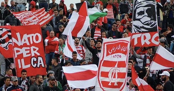 السلطات الأمنية ترفض تمكين جماهير الإفريقي من 250 تذكرة لمباراة الرجيش