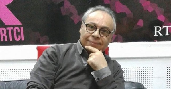 وفاة الصحفي شكري بوشيحة بإذاعة تونس الدولية