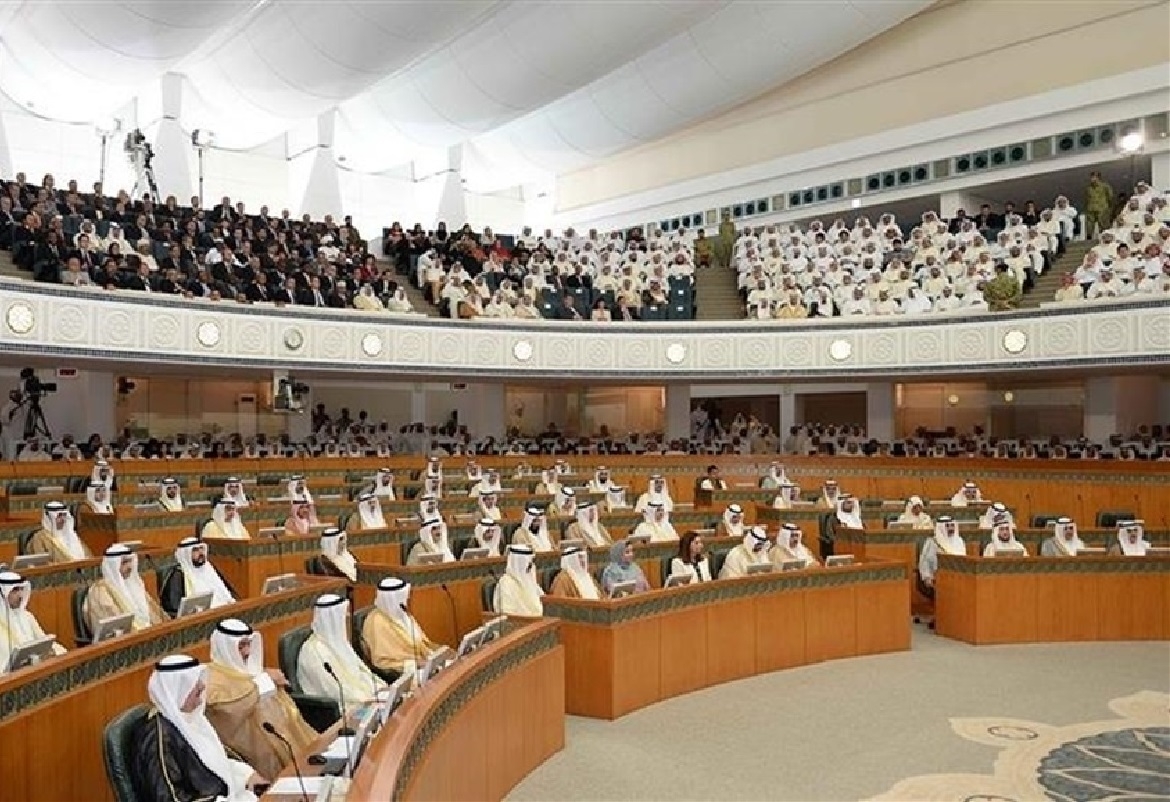 الحكومة الكويتية تقدم استقالتها لأمير بلادها