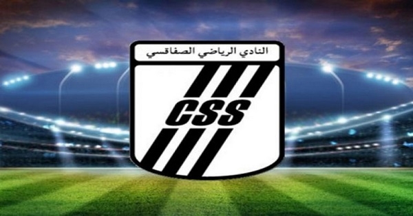 النادي الصفاقسي: اللاعبون يقاطعون التمارين و الطرابلسي خارج تونس