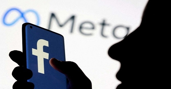 فيسبوك يسمح بموت الغزاة الروس