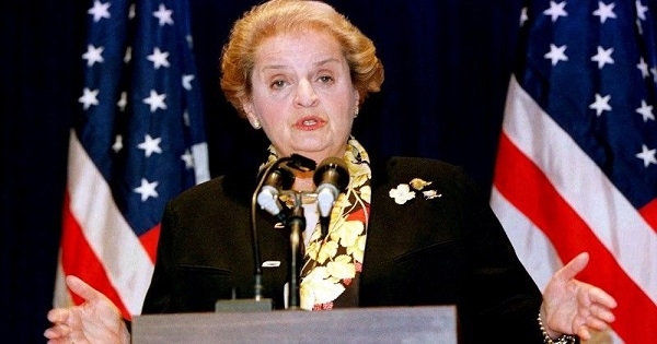 وفاة مادلين أولبرايت أول امرأة تتولى وزارة الخارجية الأميركية