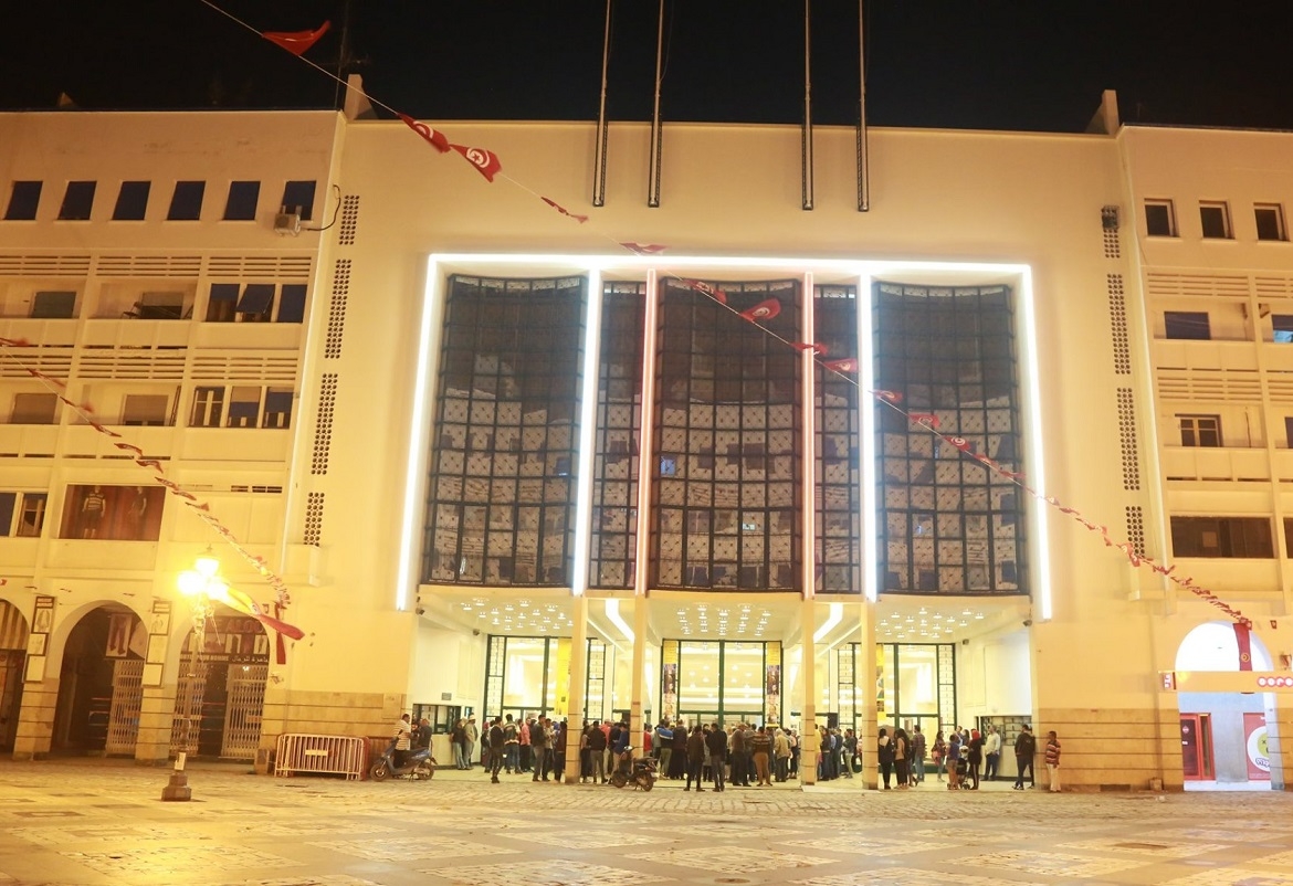 المهرجان الوطني للمسرح التونسي بصفاقس- حاتم الحشيشة يفتتح المسرح بالمسرح 